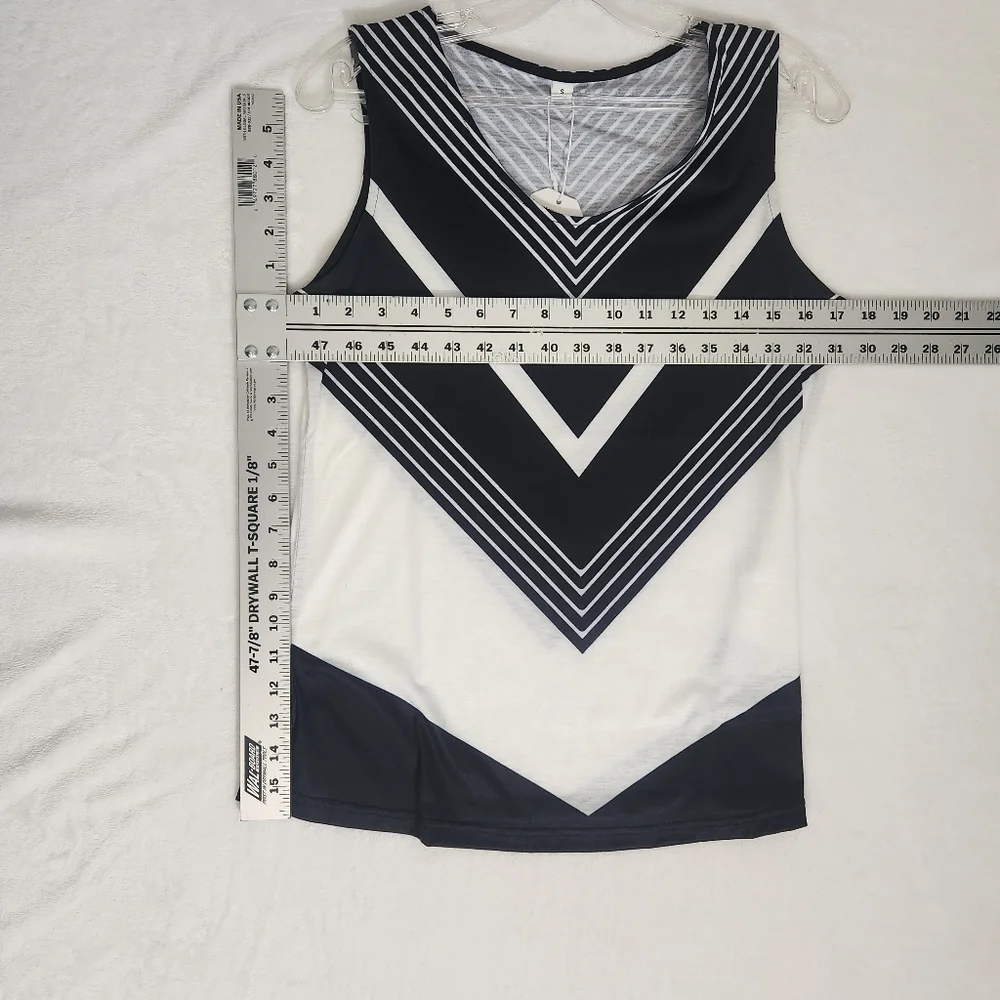 Blue and White Scoop Neck Sleeveless Tank Top - NWT - Picture 8 of 9